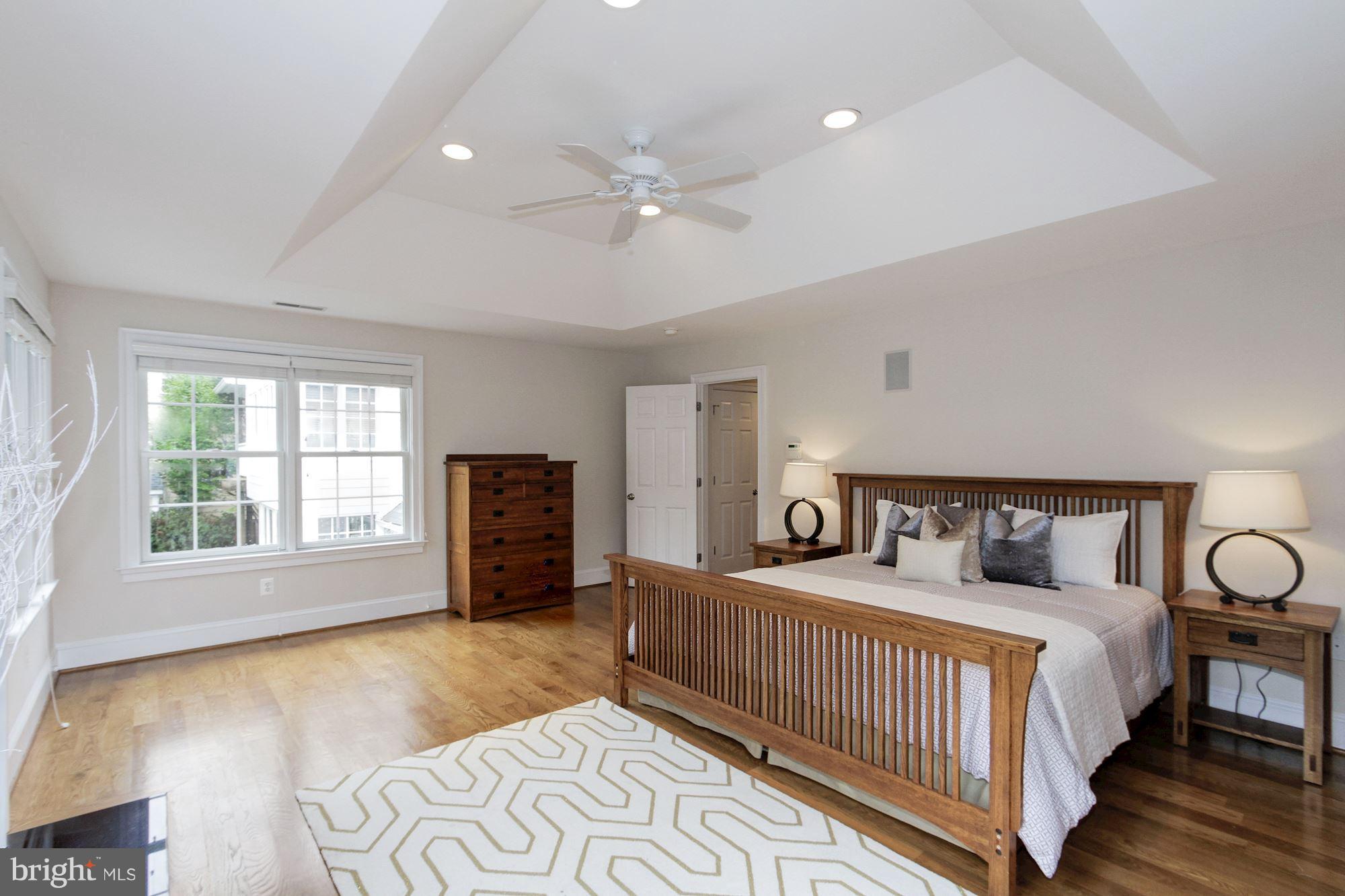 4416 Ridge Street Chevy Chase, MD 20815 - Photo 20 of 39 Bedroom (Master)