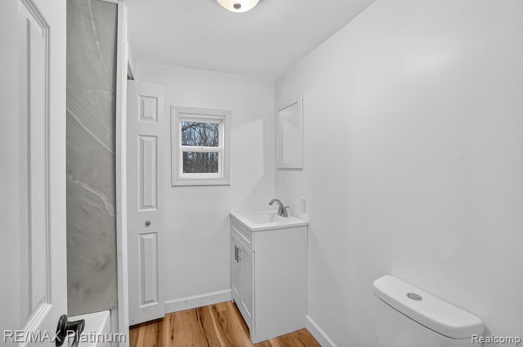 15313 Livermore Road Pinckney, MI 48169 - Photo 6 of 12