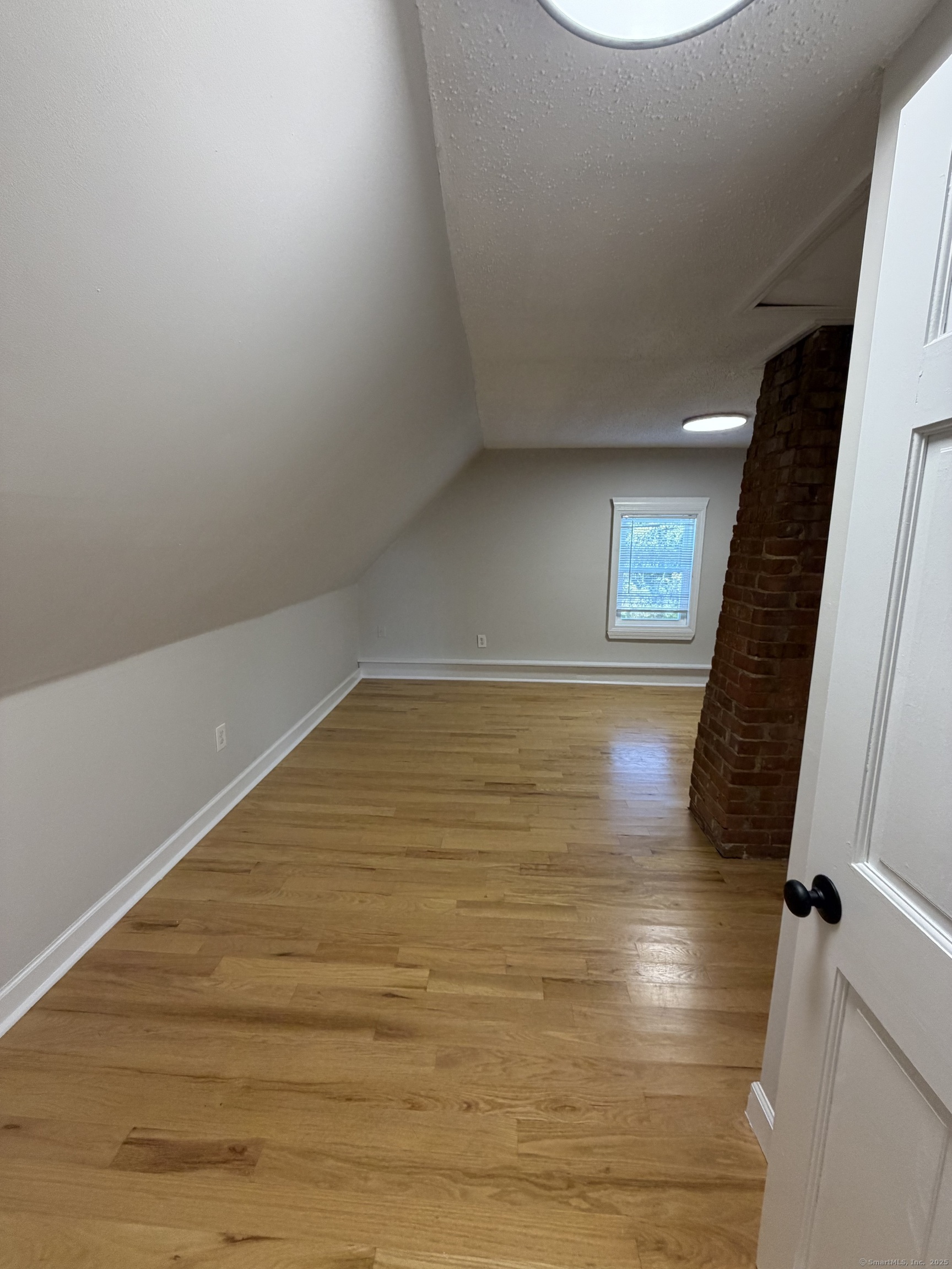 32 Wall Street, Unit 2 Middletown, CT 06457 - Photo 21 of 31