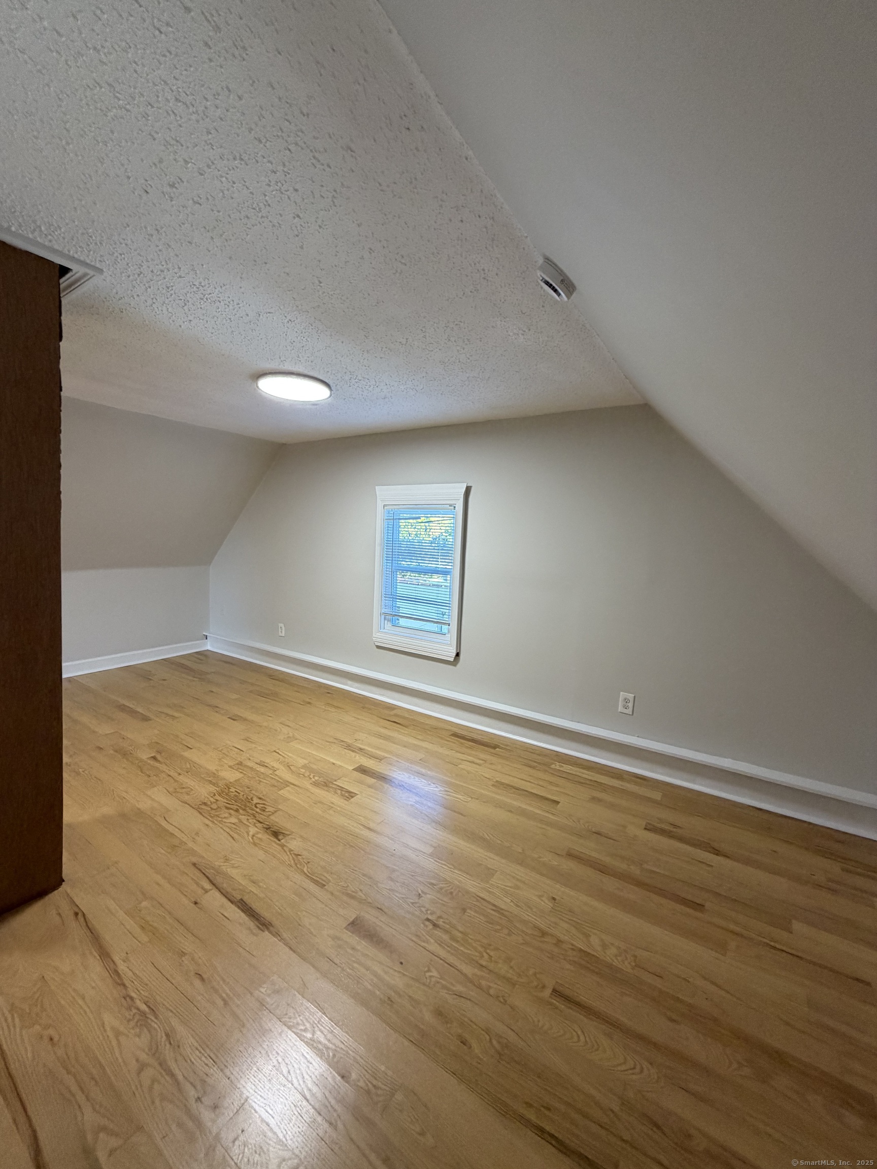 32 Wall Street, Unit 2 Middletown, CT 06457 - Photo 23 of 31