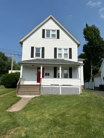 $2,500 | 32 Wall Street, Unit 2, Middletown, CT 06457
