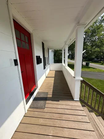 $2,500 | 32 Wall Street, Unit 2, Middletown, CT 06457