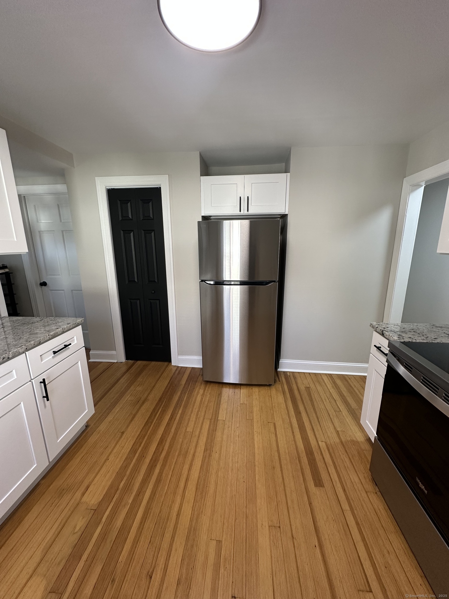 32 Wall Street, Unit 2 Middletown, CT 06457 - Photo 5 of 31