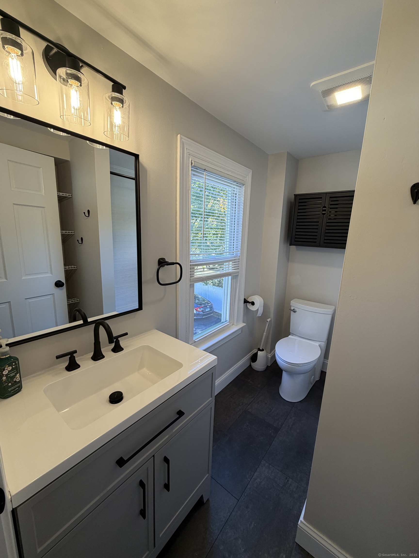 32 Wall Street, Unit 2 Middletown, CT 06457 - Photo 6 of 31