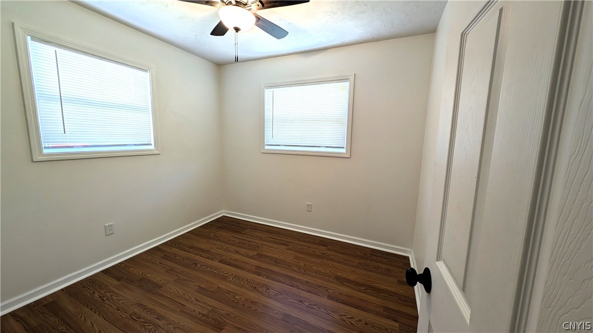 7925 Rinaldo Boulevard East Cicero, NY 13030 - Photo 15 of 28 Bedroom #2