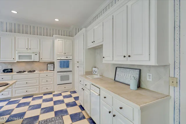 $389,000 | 772 Oakmont Parkway, Ridgeland, MS 39157