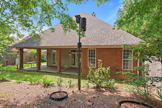 $389,000 | 772 Oakmont Parkway, Ridgeland, MS 39157