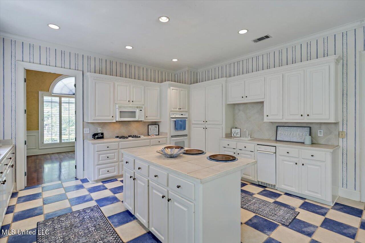 772 Oakmont Parkway Ridgeland, MS 39157 - Photo 10 of 41 12-772 Oakmont Pkwy