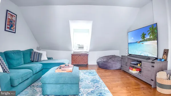 $3,900 | 434 Catharine Street, Philadelphia, PA 19147