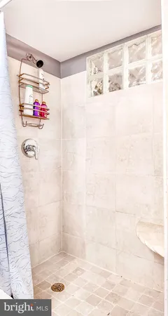$3,900 | 434 Catharine Street, Philadelphia, PA 19147