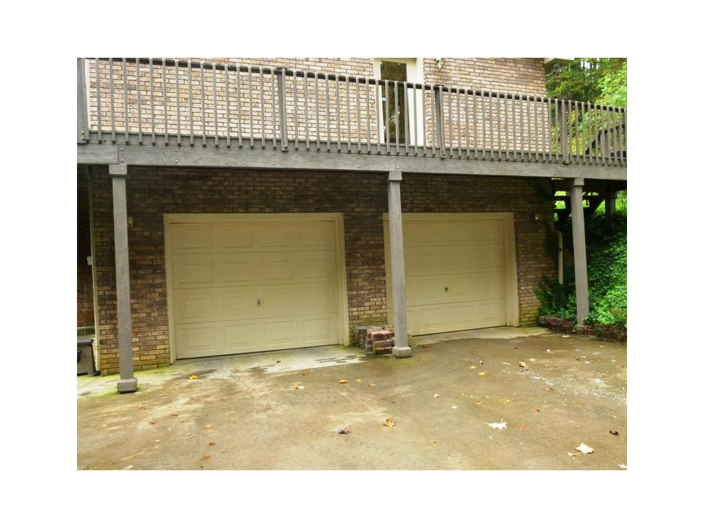 280 McClain Road Kingsport, TN 37660 - Photo 16 of 24 DRIVE UNDER GARAGE