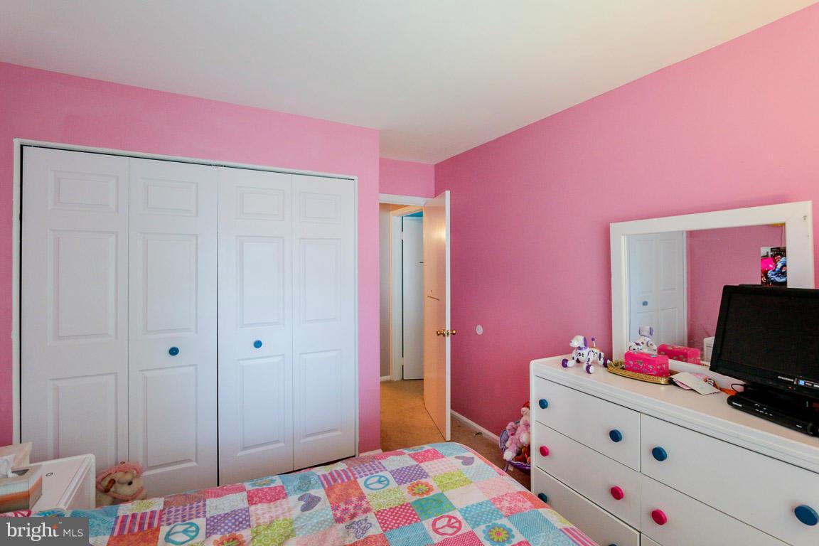 8906 16th Street Silver Spring, MD 20910 - Photo 24 of 30 Bedroom