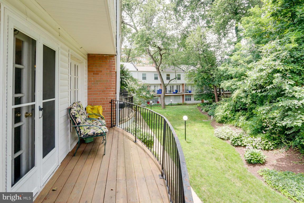 8906 16th Street Silver Spring, MD 20910 - Photo 28 of 30 Exterior (Rear)