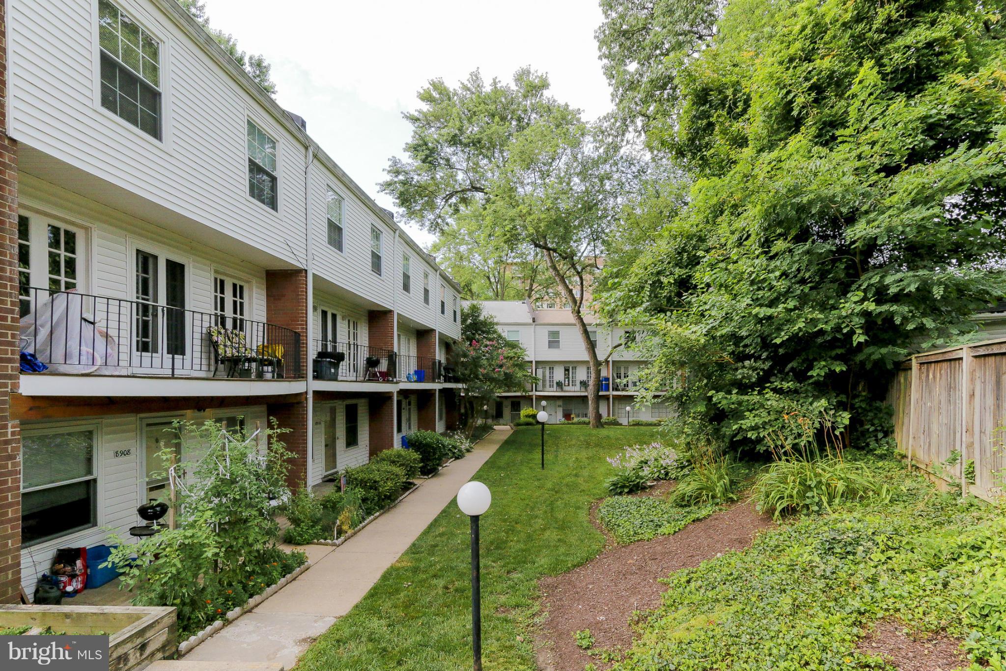 8906 16th Street Silver Spring, MD 20910 - Photo 29 of 30 Exterior (Rear)
