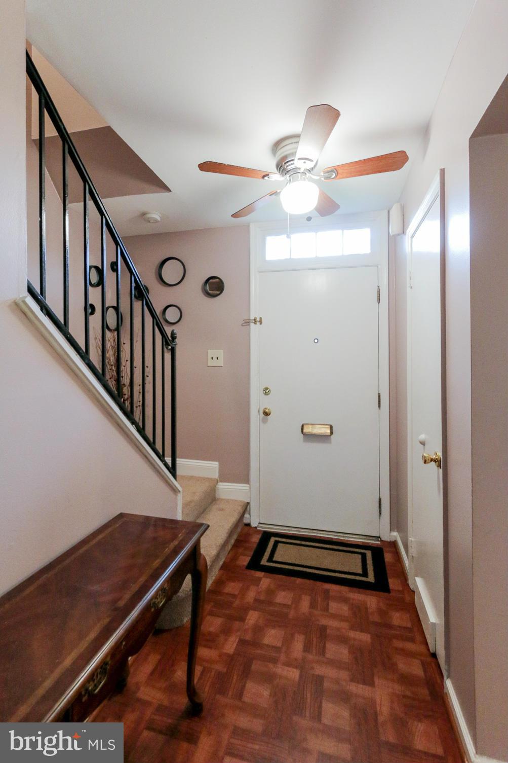 8906 16th Street Silver Spring, MD 20910 - Photo 4 of 30 Interior (General)