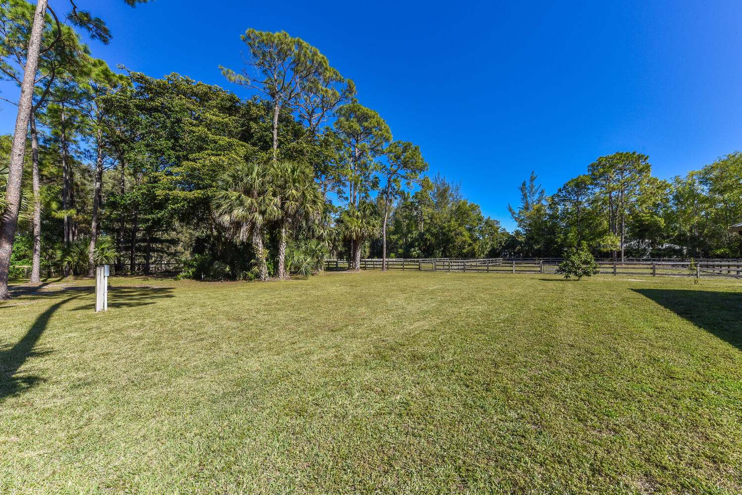 12843 Kazee Road Loxahatchee Groves, FL 33470 - Photo 35 of 40 12843 Kazee Rd Loxahatchee FL-large-040-