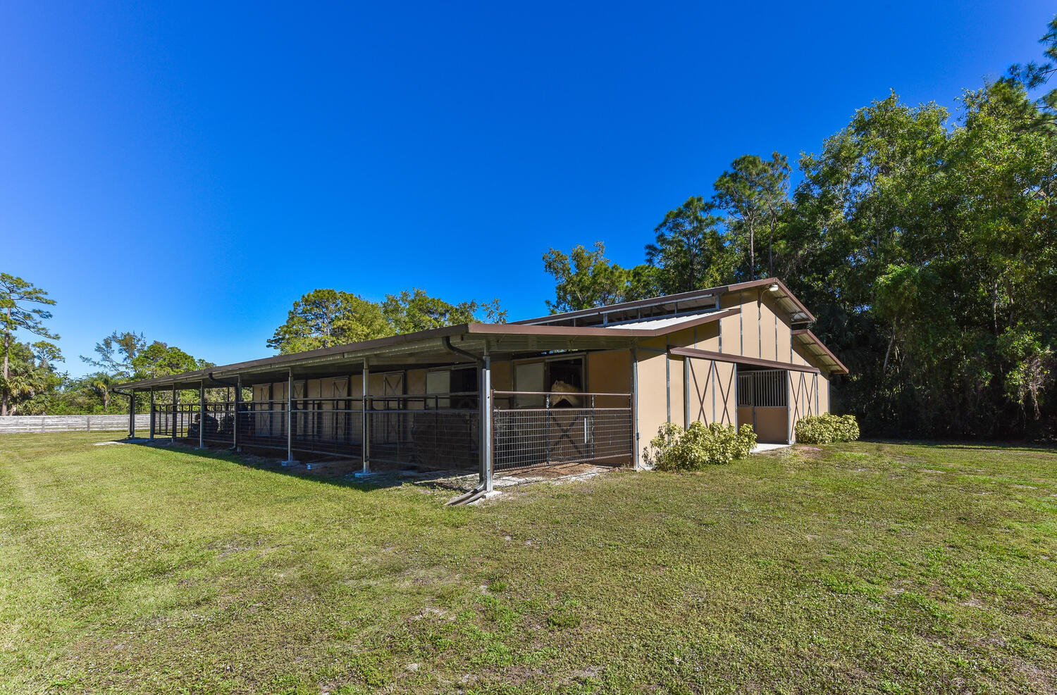 12843 Kazee Road Loxahatchee Groves, FL 33470 - Photo 9 of 40 12843 Kazee Rd Loxahatchee FL-large-008-