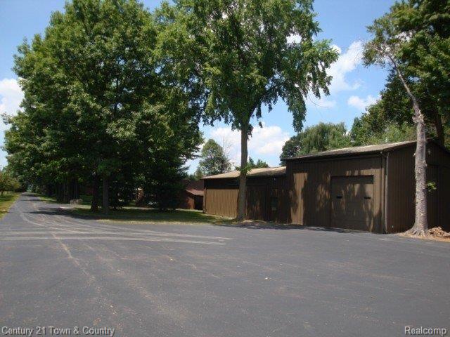 79050 McFadden Road Armada, MI 48005 - Photo 5 of 23 5