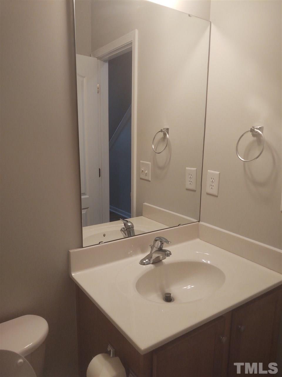 3134 Binghampton Lane Raleigh, NC 27604 - Photo 5 of 30