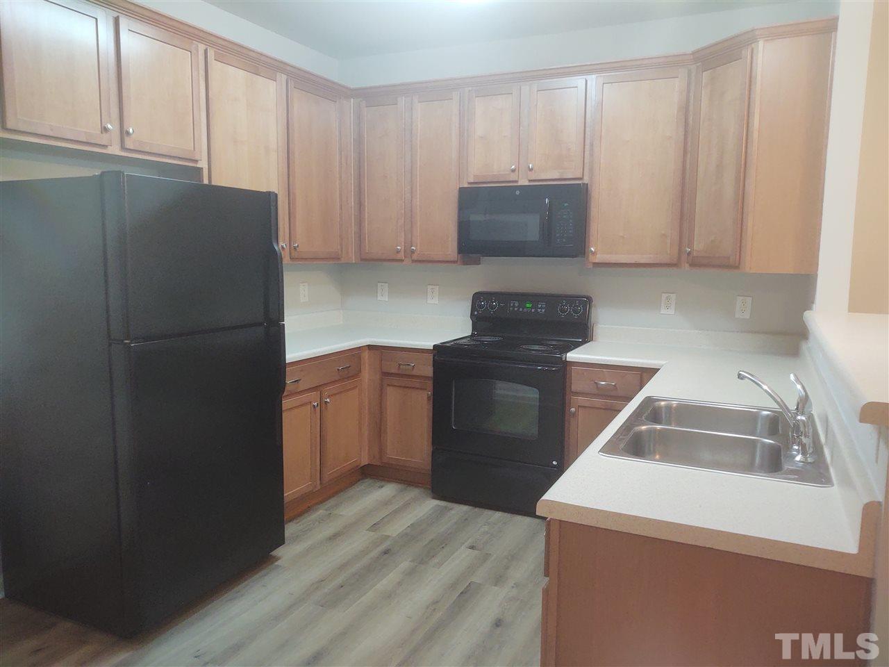 3134 Binghampton Lane Raleigh, NC 27604 - Photo 6 of 30