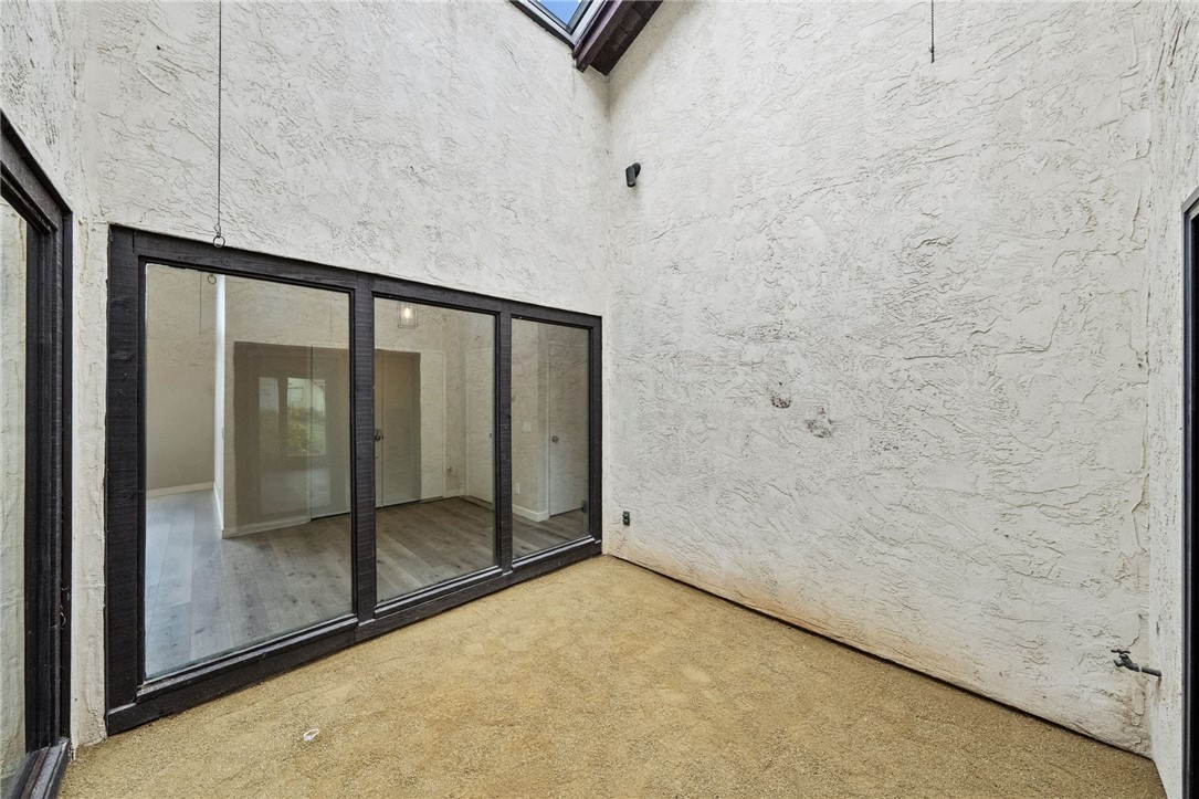 665 Norwynn Lane Fallbrook, CA 92028 - Photo 8 of 51 a view of entryway with wooden floor