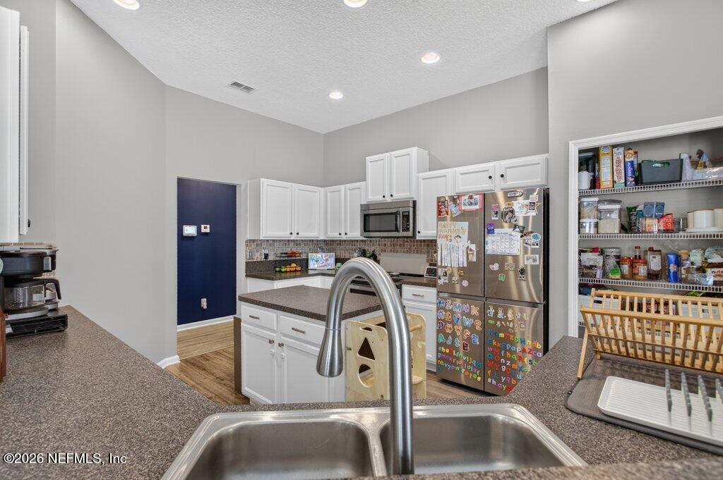 3195 Stonebrier Ridge Drive Orange Park, FL 32065 - Photo 17 of 48 018-3195StonebrierRidgeDrive-OrangePark-