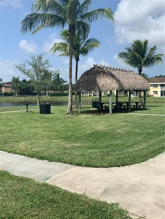 $2,100 | 2211 Southeast 23rd Road, Unit 2211, Homestead, FL 33035