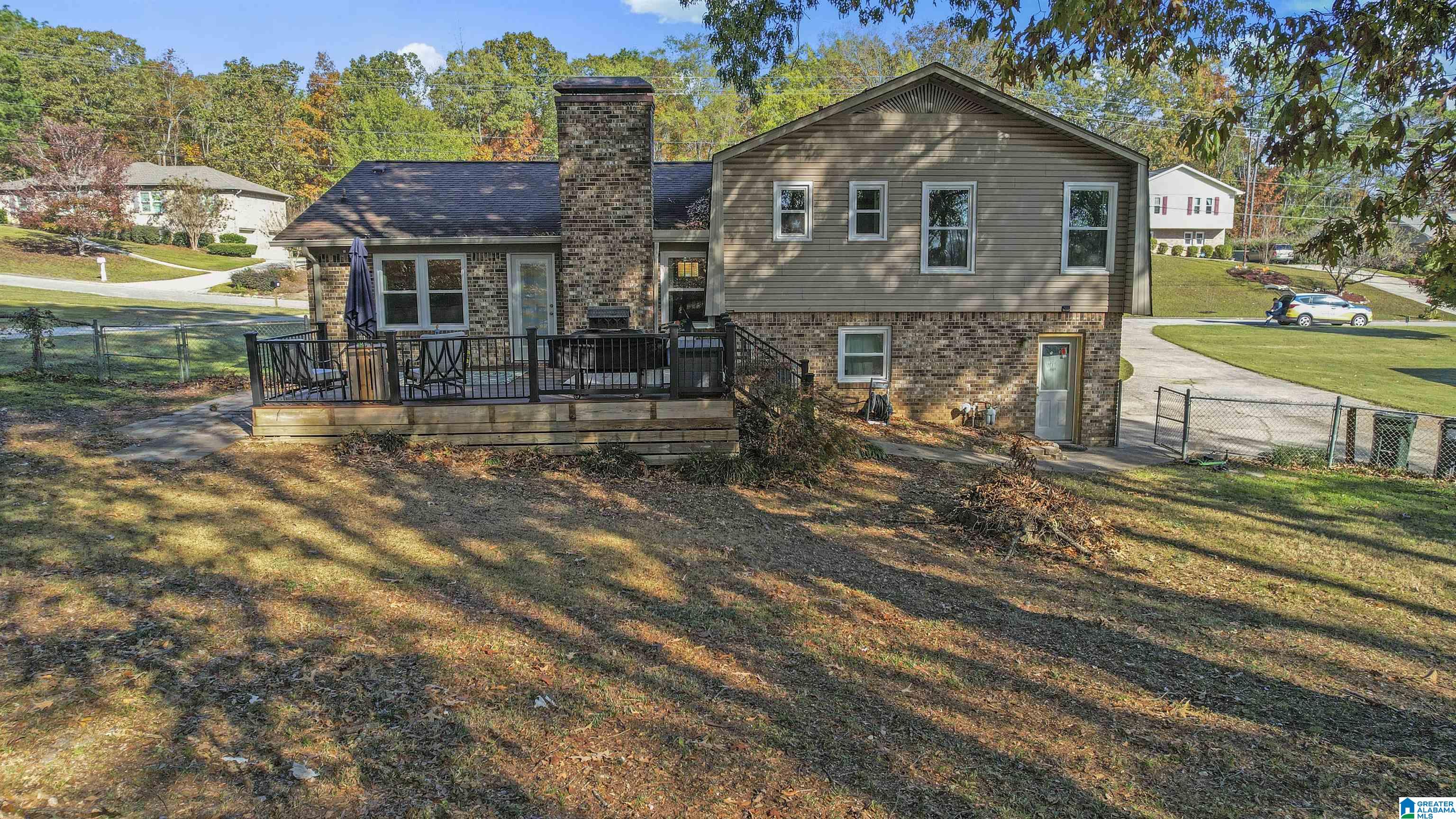 712 Wilderness Road Pelham, AL 35124 - Photo 6 of 32