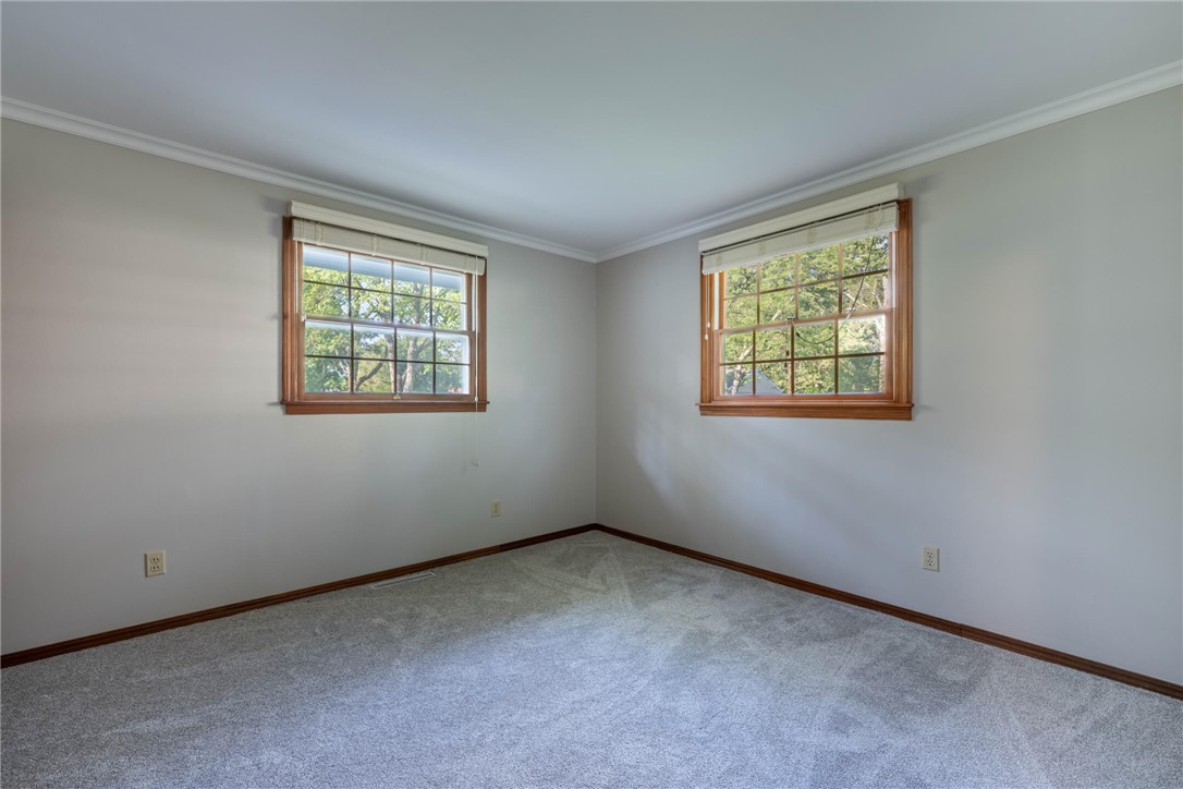 289 Monarch Road Dayton, OH 45458 - Photo 17 of 28
