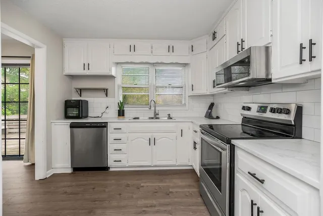 $220,000 | 7800 East 87th Terrace, Kansas City, MO 64138