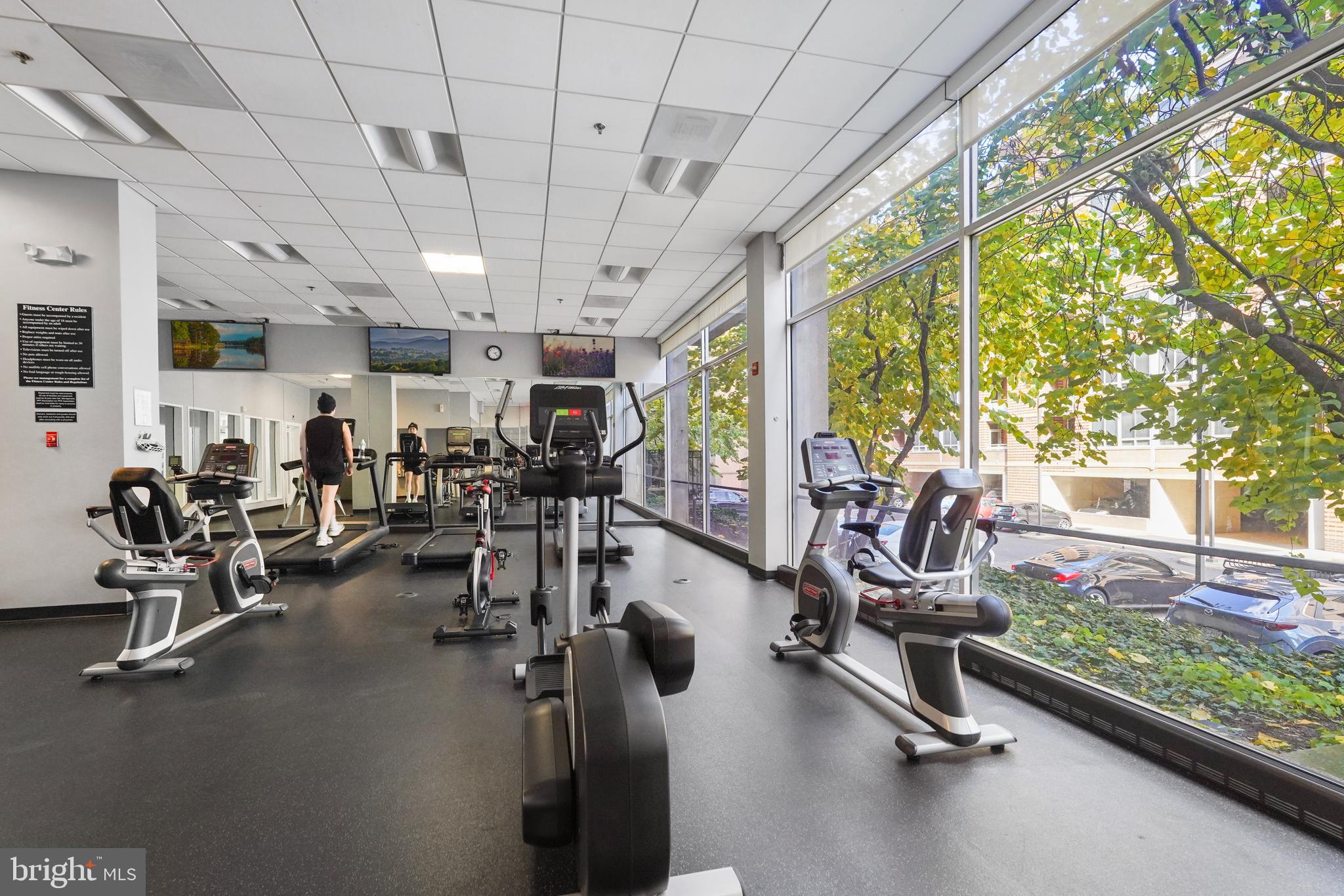 800 4th Street Southwest, Unit N111 Washington, DC 20024 - Photo 22 of 27 a view of a room with gym equipment