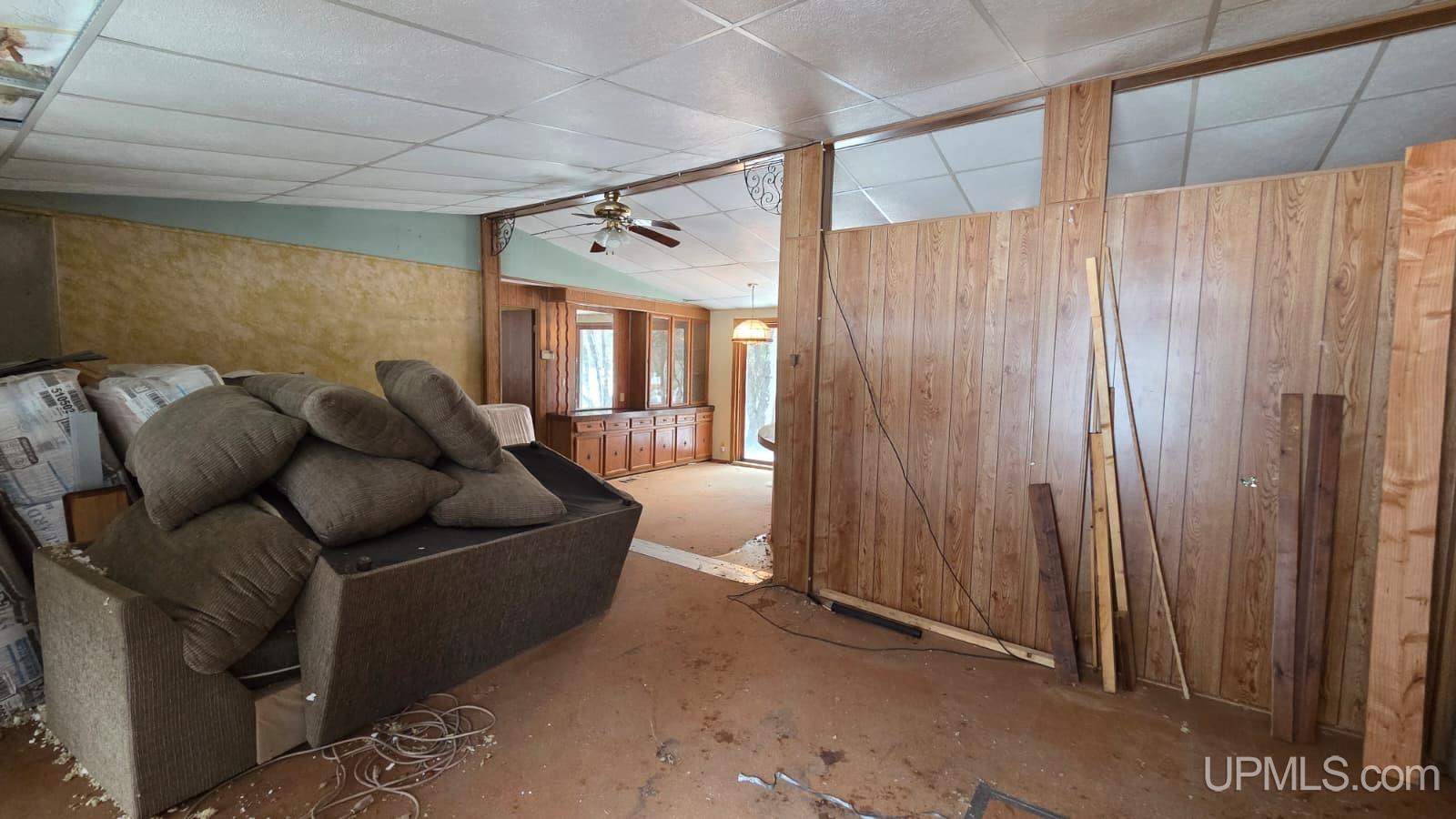 7122 Maple Grove Road Munising, MI 49862 - Photo 13 of 44