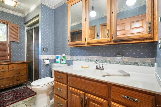 $469,900 | 203 Westwood Drive, Hartford City, IN 47348