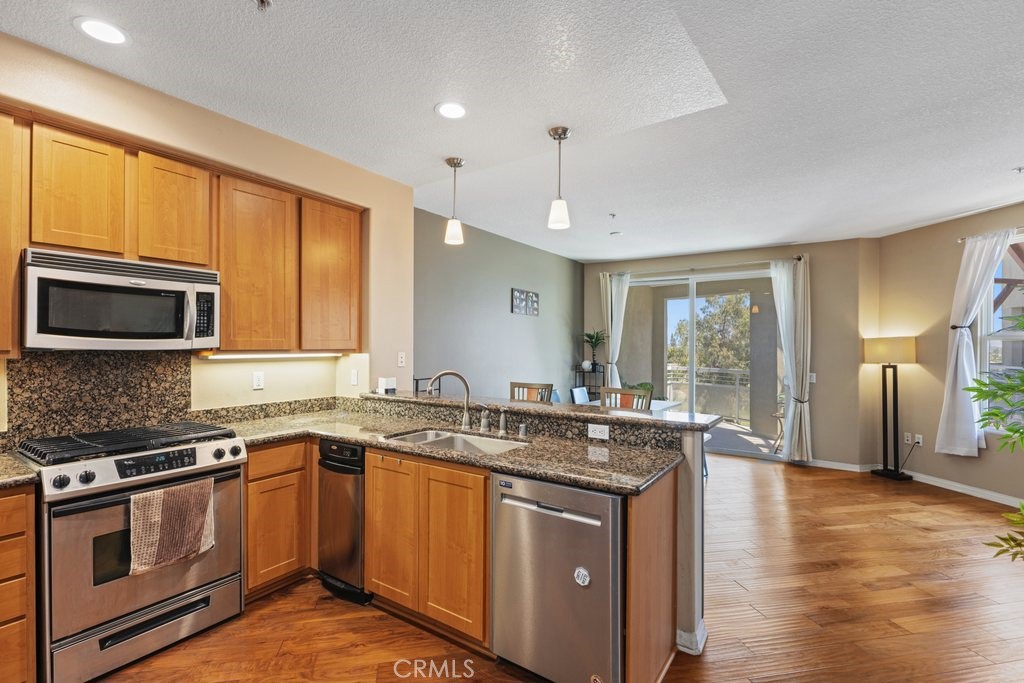 12688 Chapman Avenue, Unit 3403 Garden Grove, CA 92840 - Photo 4 of 30