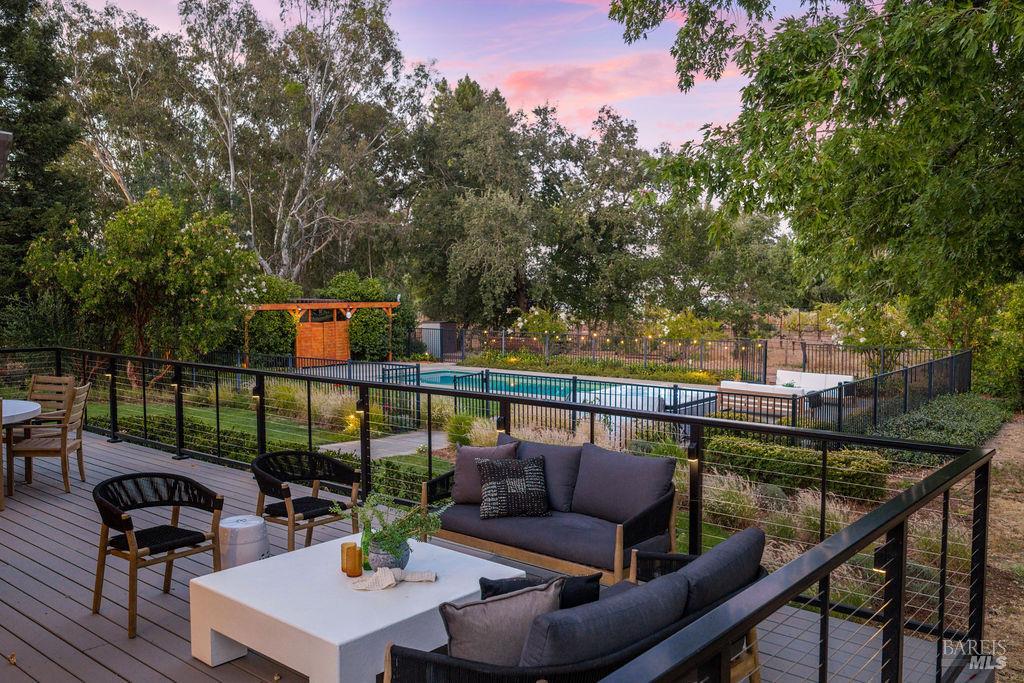 10934 Eastside Road Healdsburg, CA 95448 - Photo 33 of 38 Gallery Image 33