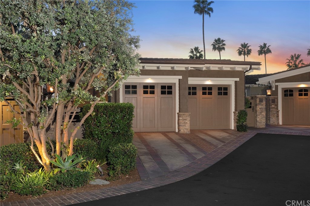 3 Stickley Drive Laguna Beach, CA 92651 - Photo 35 of 39 a view of a house with a yard