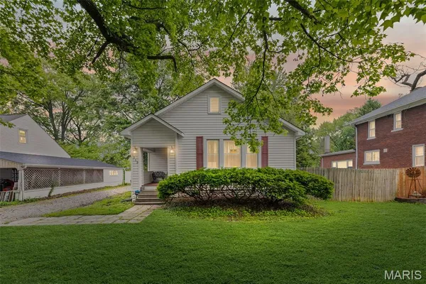 $247,500 | 113 Orchard Drive, Belleville, IL 62221