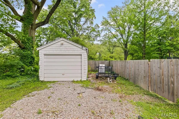 $247,500 | 113 Orchard Drive, Belleville, IL 62221