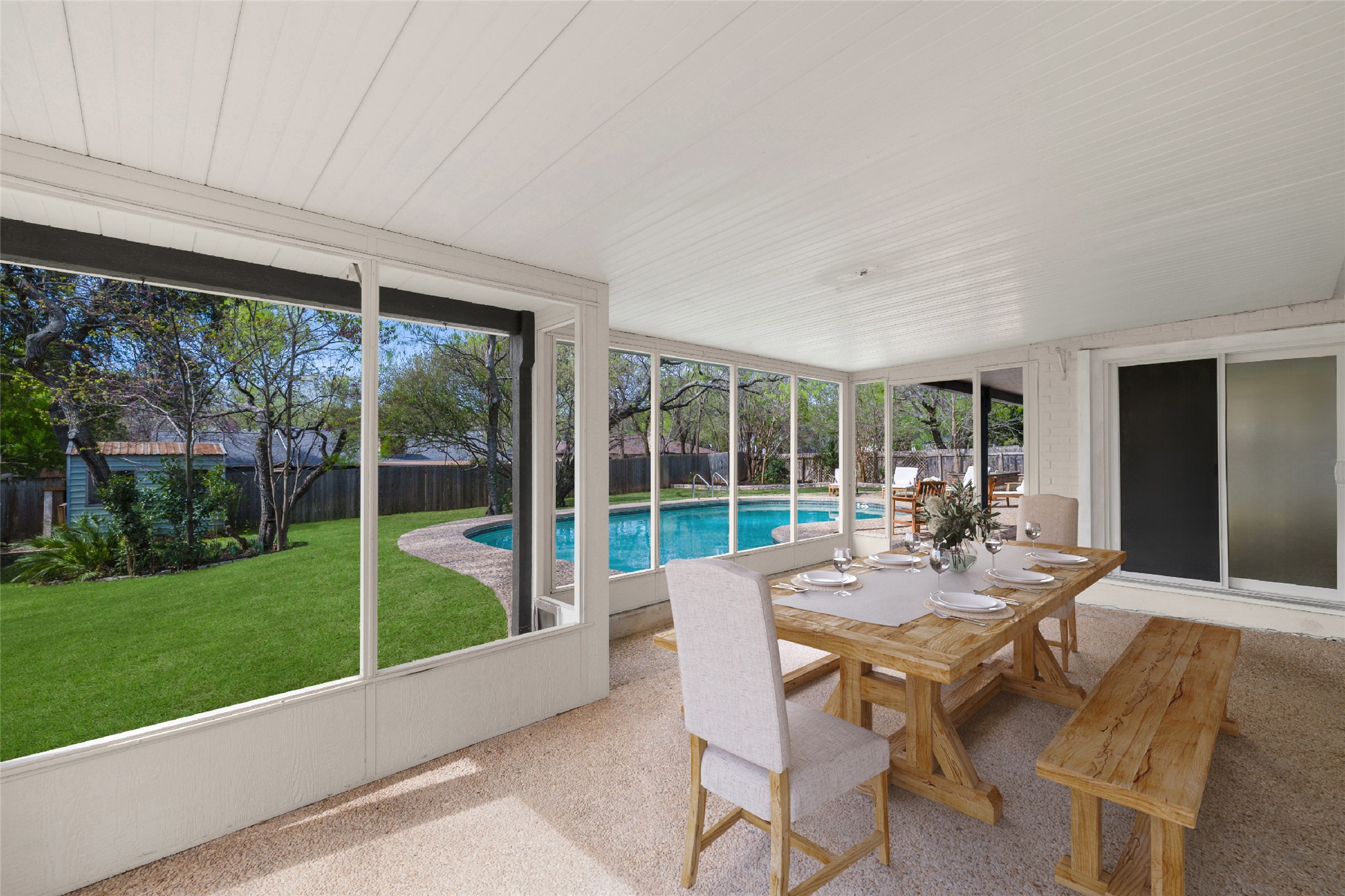 2403 Comburg Castle Way Austin, TX 78748 - Photo 15 of 40 Sunroom with carpet