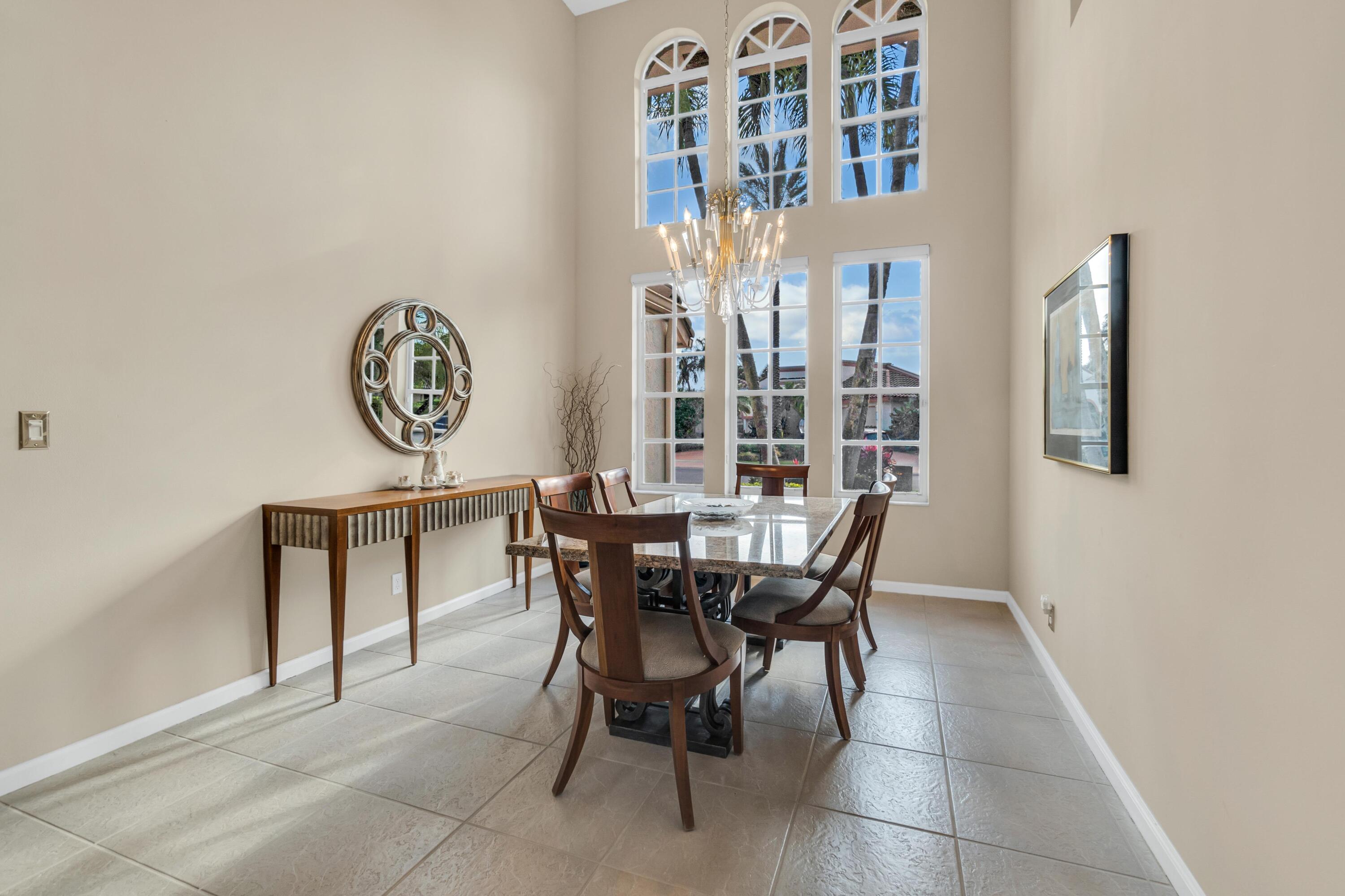 7746 La Corniche Circle Boca Raton, FL 33433 - Photo 9 of 44 Gather around!