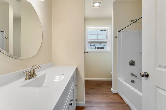 $490,750 | 15 Dogwood Circle, Unit 15L GRAY, Milton, VT 05468