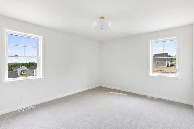 $490,750 | 15 Dogwood Circle, Unit 15L GRAY, Milton, VT 05468