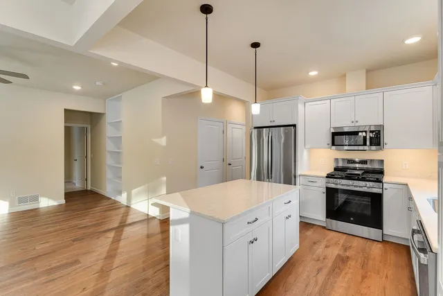 $490,750 | 15 Dogwood Circle, Unit 15L GRAY, Milton, VT 05468