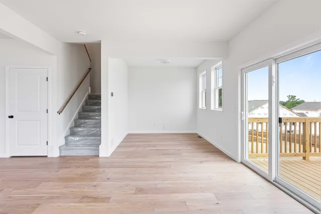 $490,750 | 15 Dogwood Circle, Unit 15L GRAY, Milton, VT 05468