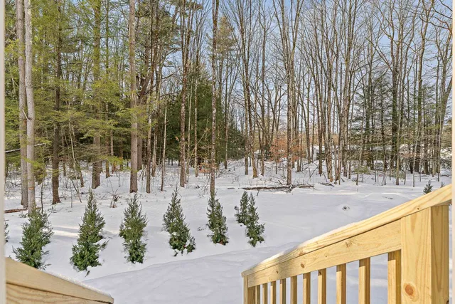 $490,750 | 15 Dogwood Circle, Unit 15L GRAY, Milton, VT 05468