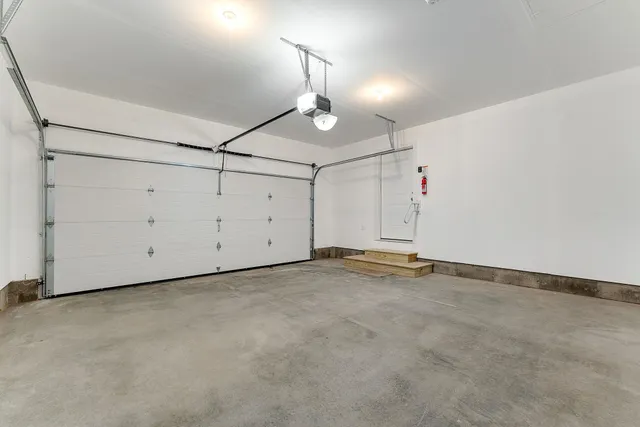 $490,750 | 15 Dogwood Circle, Unit 15L GRAY, Milton, VT 05468