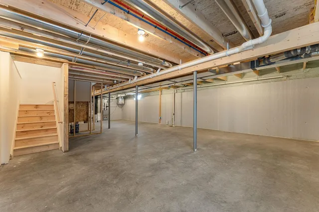 $490,750 | 15 Dogwood Circle, Unit 15L GRAY, Milton, VT 05468