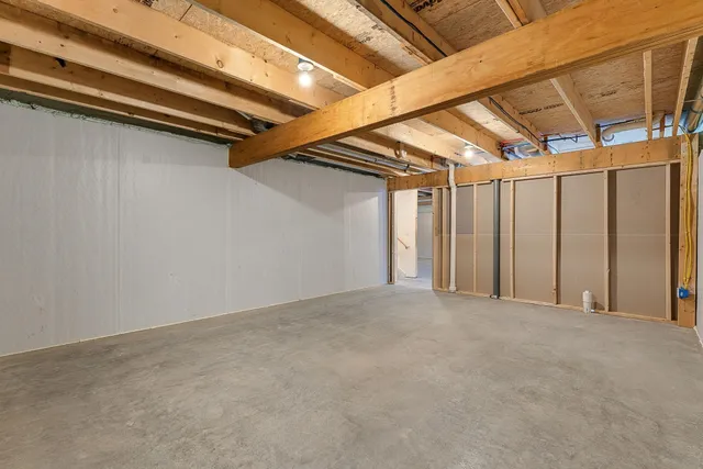 $490,750 | 15 Dogwood Circle, Unit 15L GRAY, Milton, VT 05468