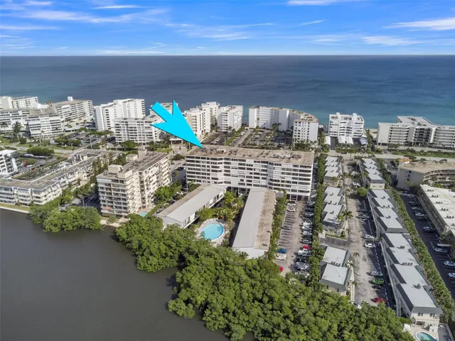 $620,000 | 3589 South Ocean Boulevard, Unit 914, South Palm Beach, FL 33480