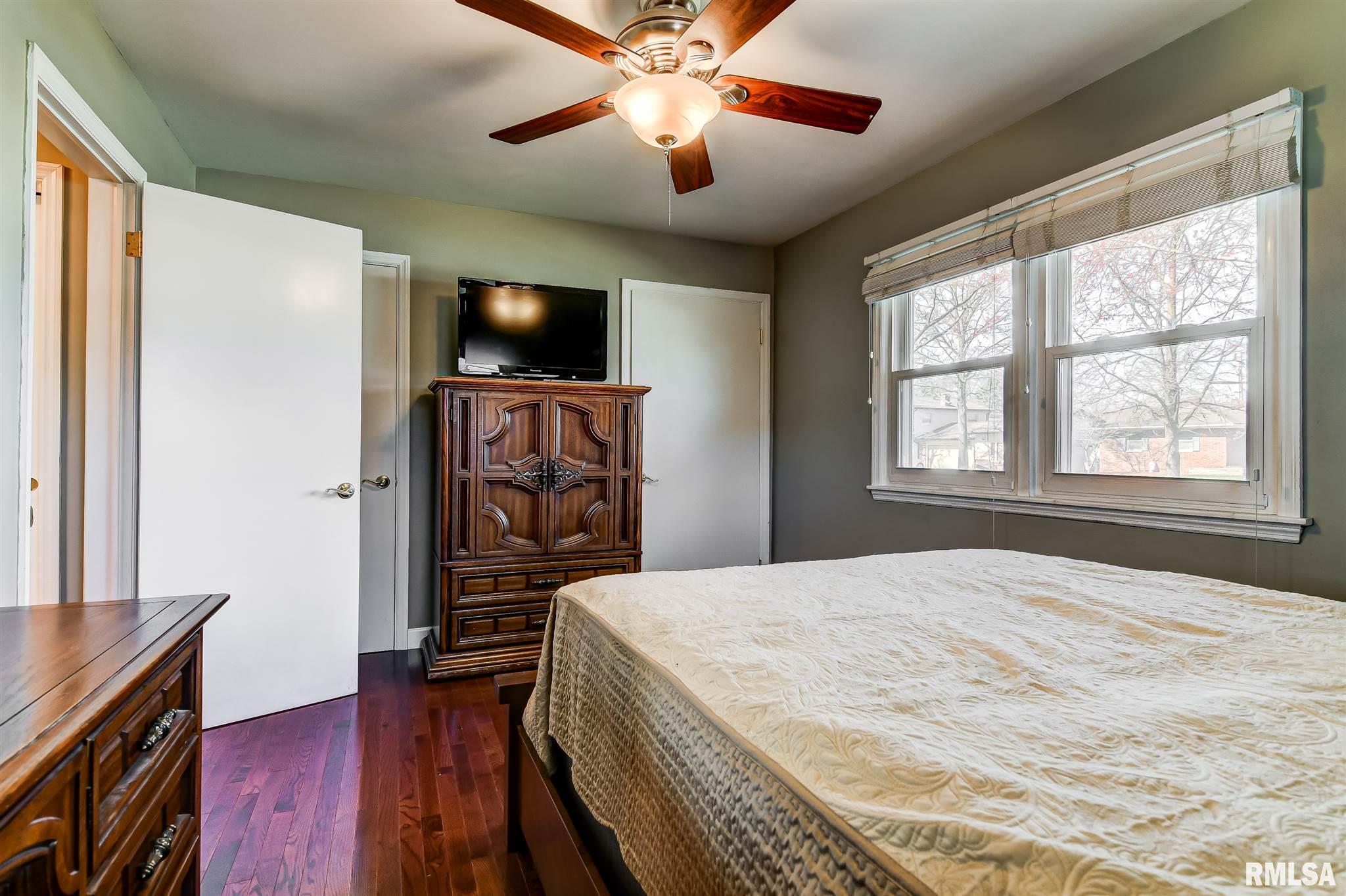 2408 Tamaroa Trail Springfield, IL 62702 - Photo 18 of 40 Gallery Image 18